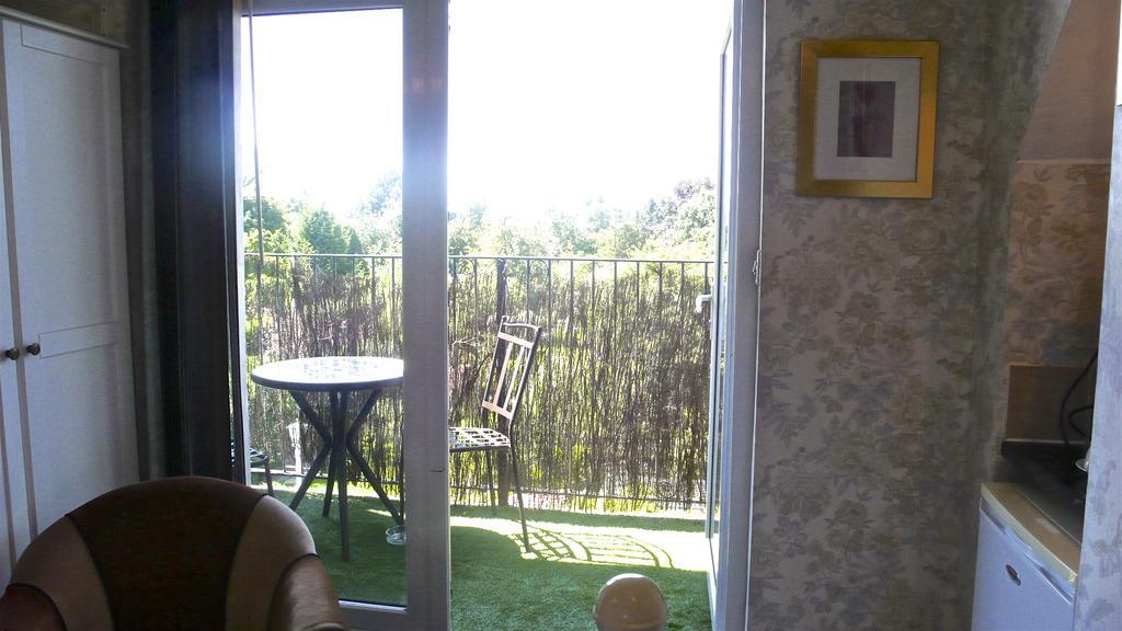 Acorn Guest House In Hull Kingston upon Hull Esterno foto