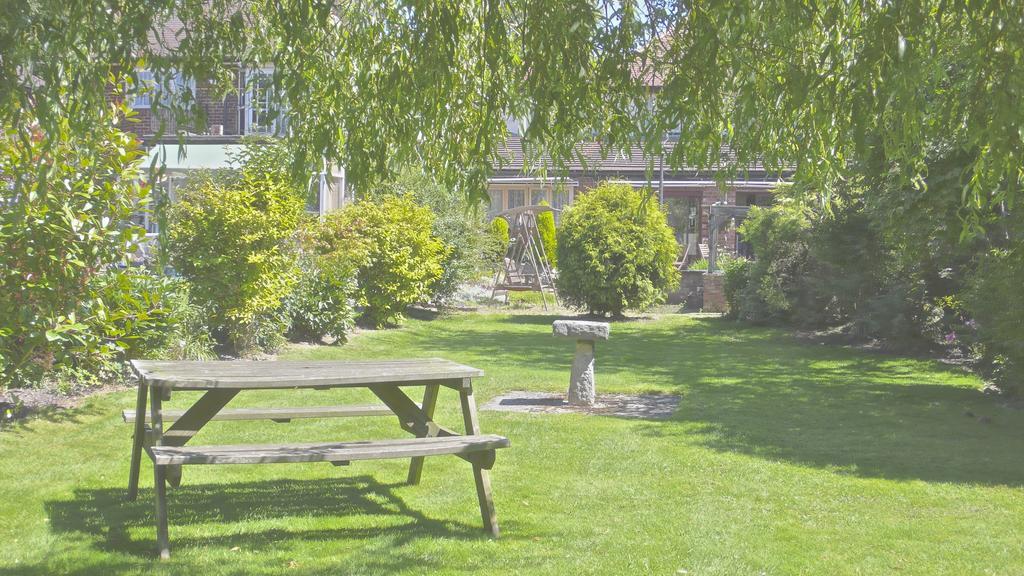 Acorn Guest House In Hull Kingston upon Hull Esterno foto